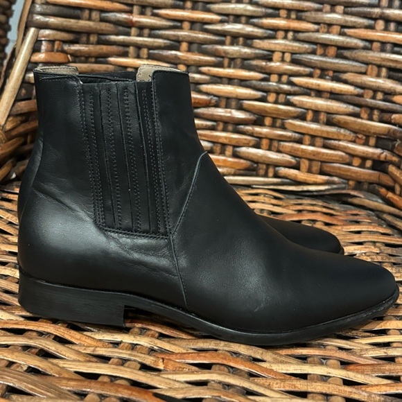 ITALEAU Women's Black Leather Lunella Ankle Booties EU 36.5/6 Made in Itality - Picture 4 of 15